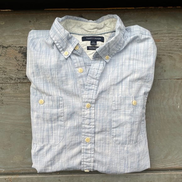 Tommy Hilfiger Other - Tommy Hilfiger button up shirt | size Large